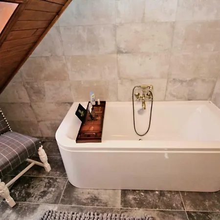 Feriehus Marcell Vendeghaz *